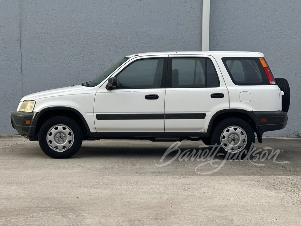 2000 Honda CR-V 1st Gen - Image 2 of 6