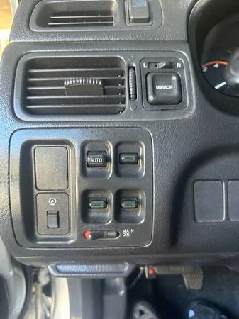 2000 Honda CR-V 1st Gen - Image 18 of 19
