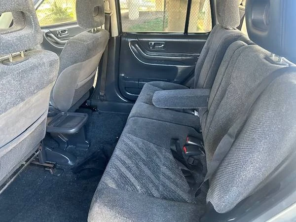 2000 Honda CR-V 1st Gen - Image 11 of 19