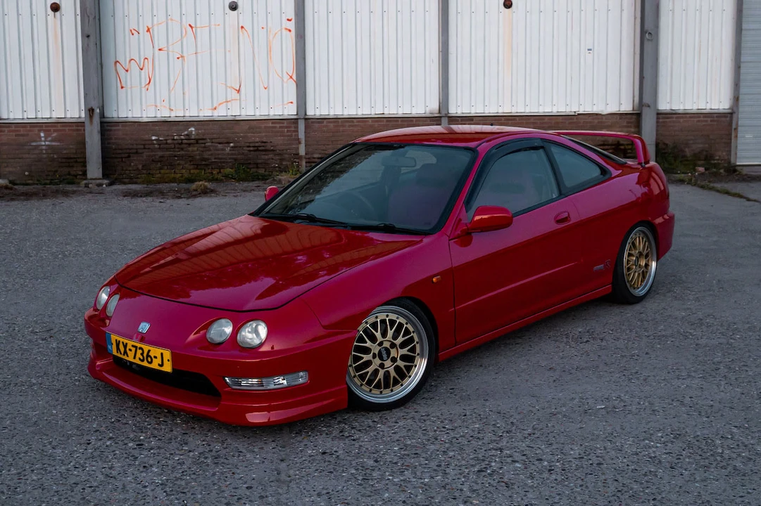 2000 Acura Integra Type R 3rd Gen - Image 2 of 31