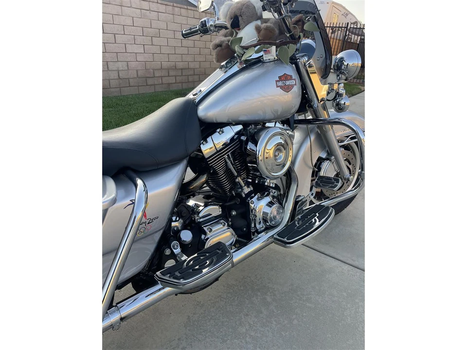 2000 Harley-Davidson Touring Twin Cam - Image 6 of 9