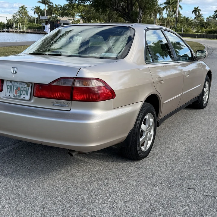 2000 Honda Accord 6th Gen - Image 11 of 21