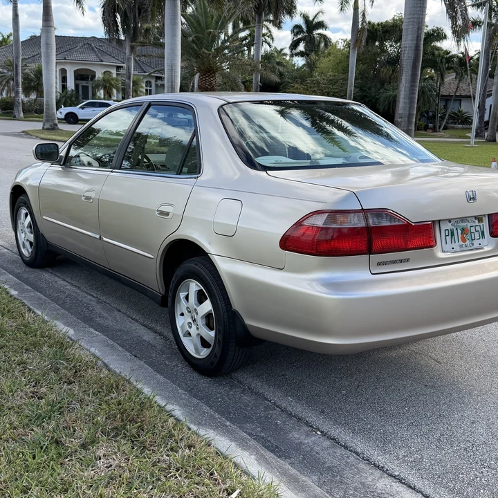 2000 Honda Accord 6th Gen - Image 9 of 21