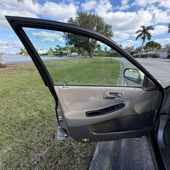2000 Honda Accord 6th Gen - Image 15 of 21