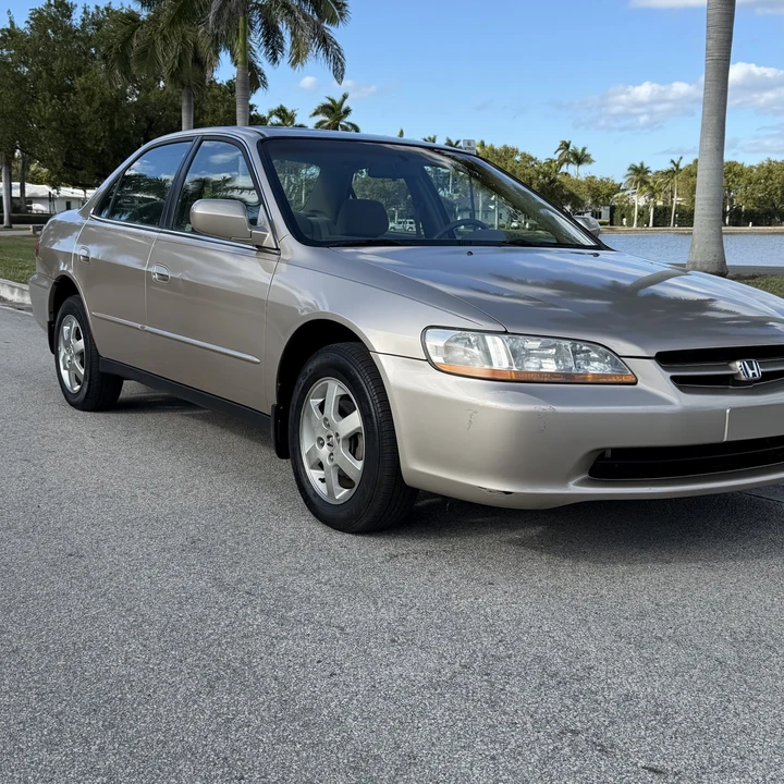 2000 Honda Accord 6th Gen - Image 3 of 21