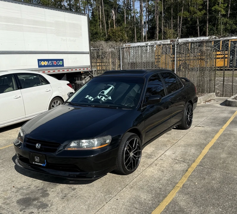 2000 Honda Accord 6th Gen - Image 11 of 18