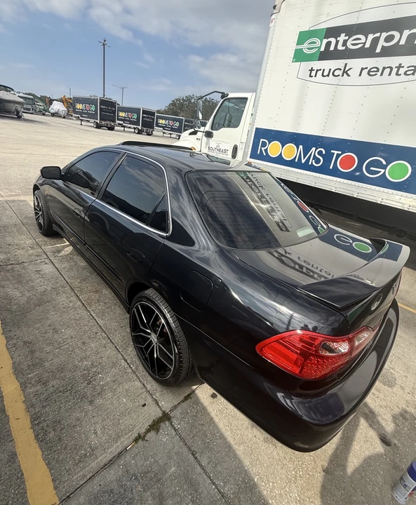 2000 Honda Accord 6th Gen - Image 2 of 18