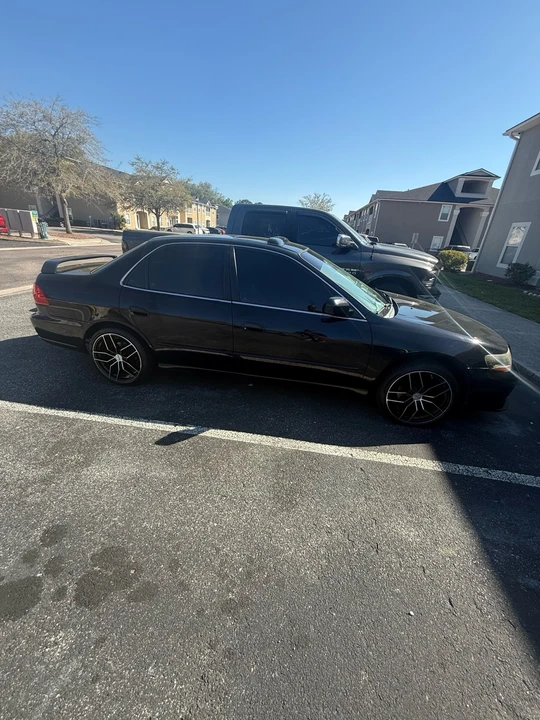 2000 Honda Accord 6th Gen - Image 14 of 18