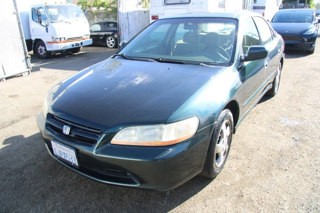 2000 Honda Accord 6th Gen - Image 2 of 21