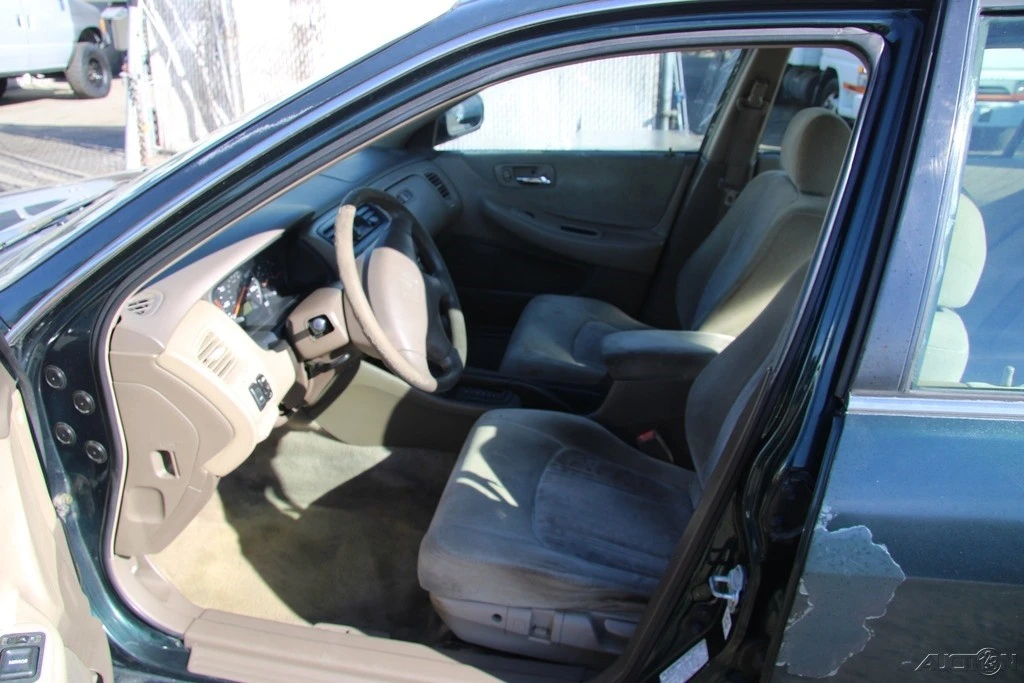 2000 Honda Accord 6th Gen - Image 15 of 21