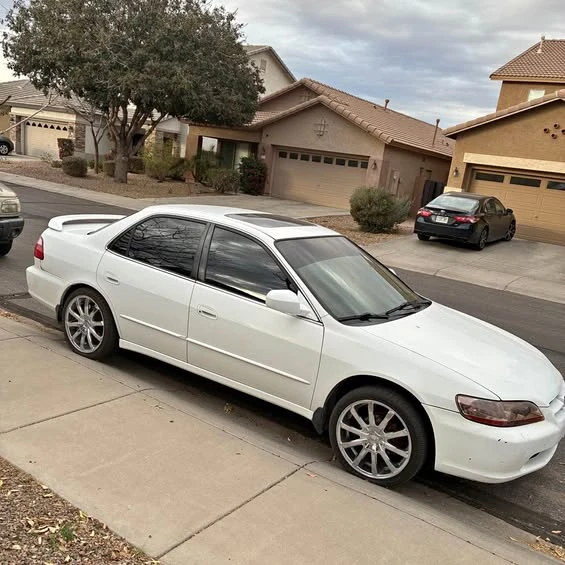 2000 Honda Accord 6th Gen - Image 1 of 1