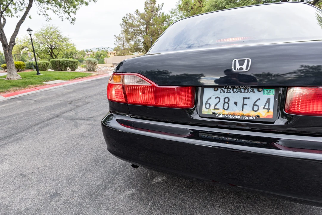 2000 Honda Accord 6th Gen - Image 25 of 31
