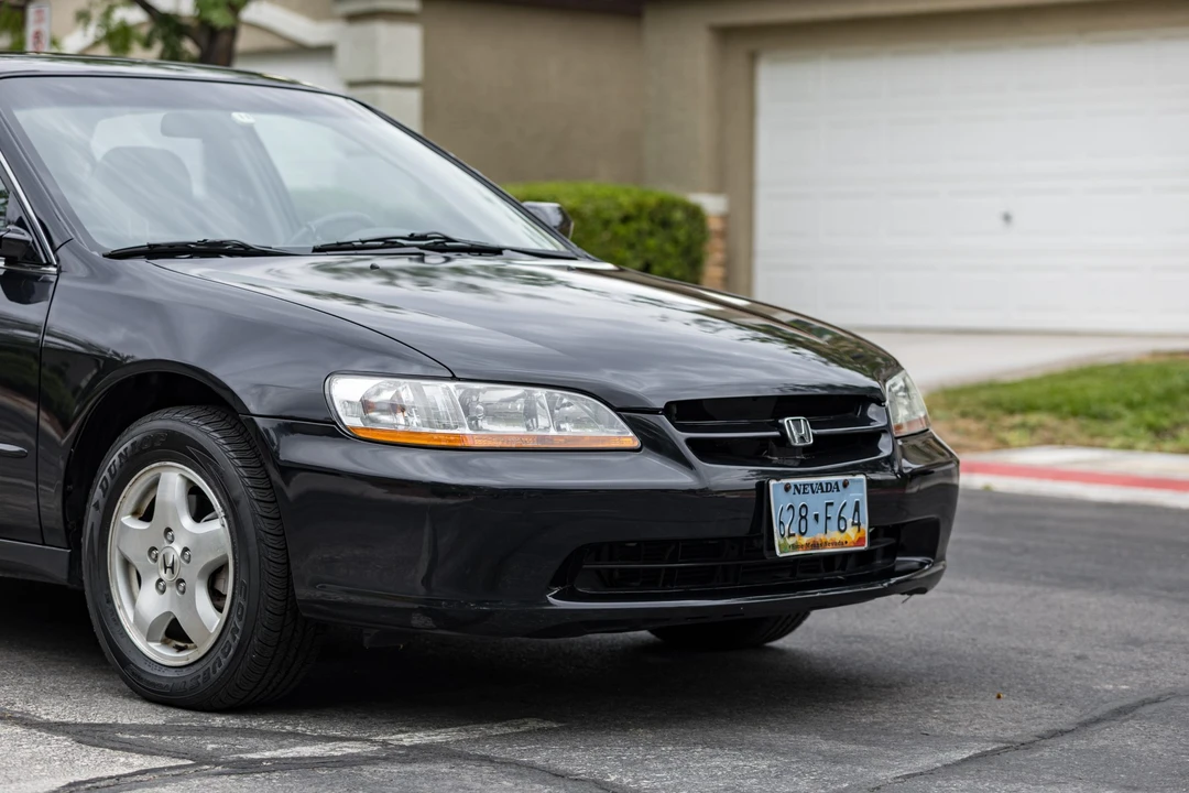 2000 Honda Accord 6th Gen - Image 13 of 31
