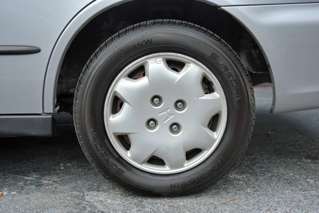 2000 Honda Accord 6th Gen - Image 9 of 12