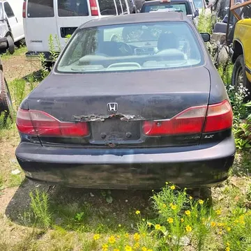 2000 Honda Accord LX Sedan 4D