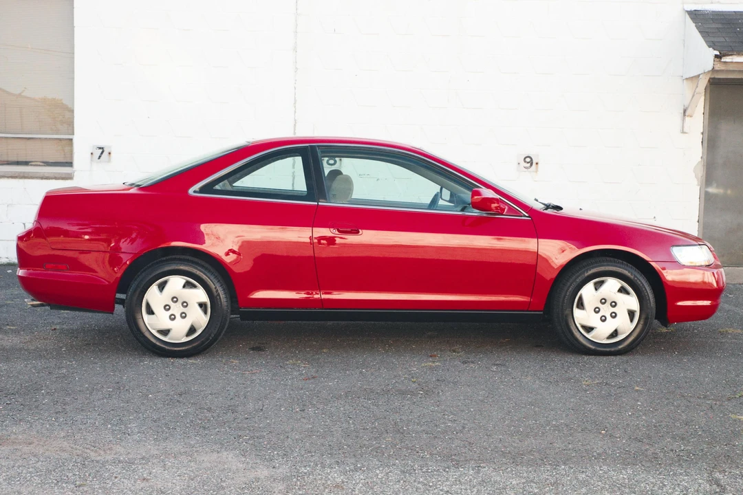 2000 Honda Accord 6th Gen - Image 3 of 31