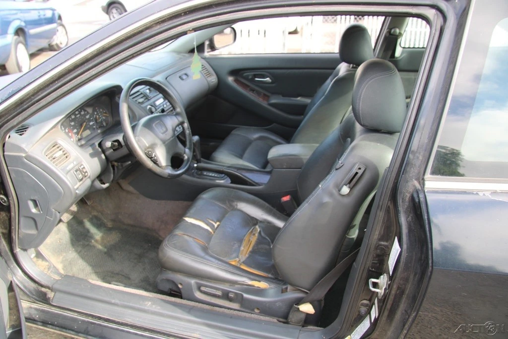 2000 Honda Accord 6th Gen - Image 15 of 21