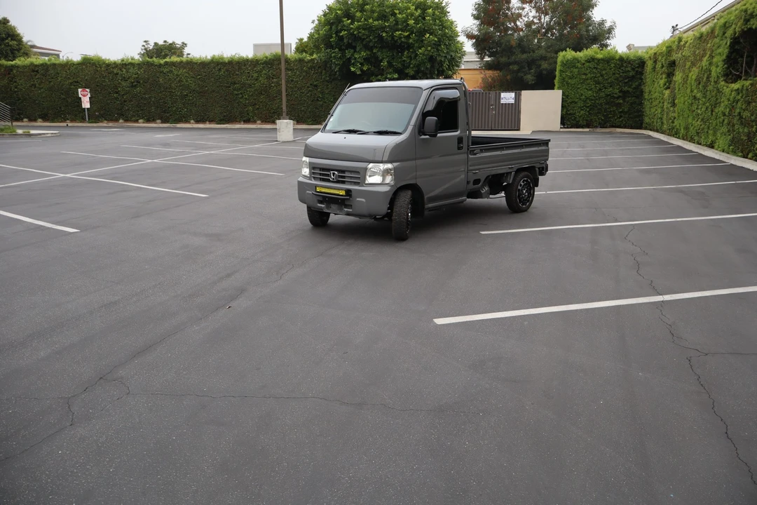 2000 Honda Acty 2nd Gen - Image 2 of 31