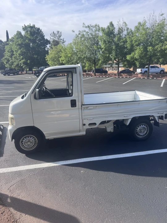 2000 Honda Acty 2nd Gen - Image 2 of 31