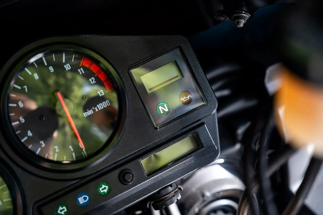 2000 Honda CBR - Image 21 of 30