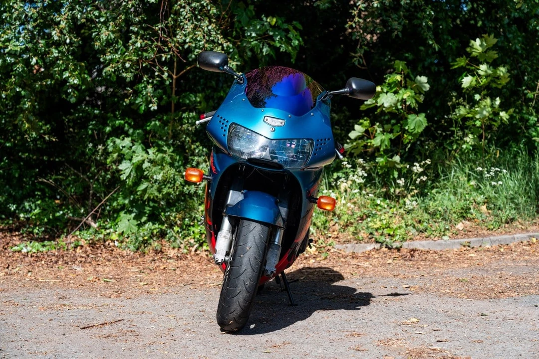 2000 Honda CBR - Image 11 of 30