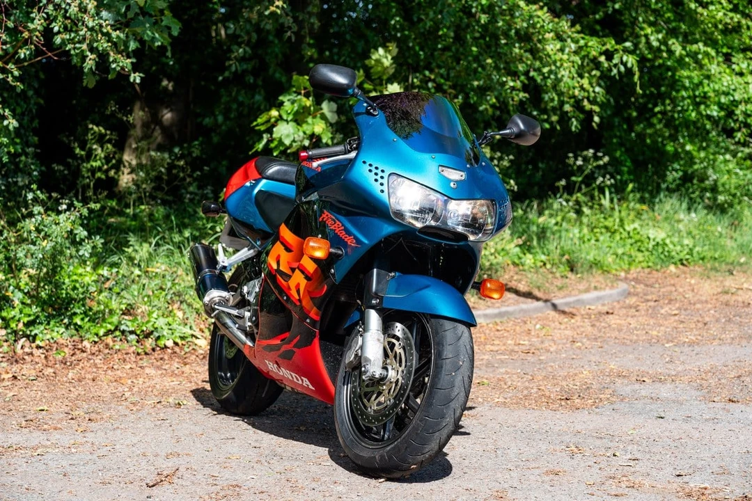 2000 Honda CBR - Image 6 of 30