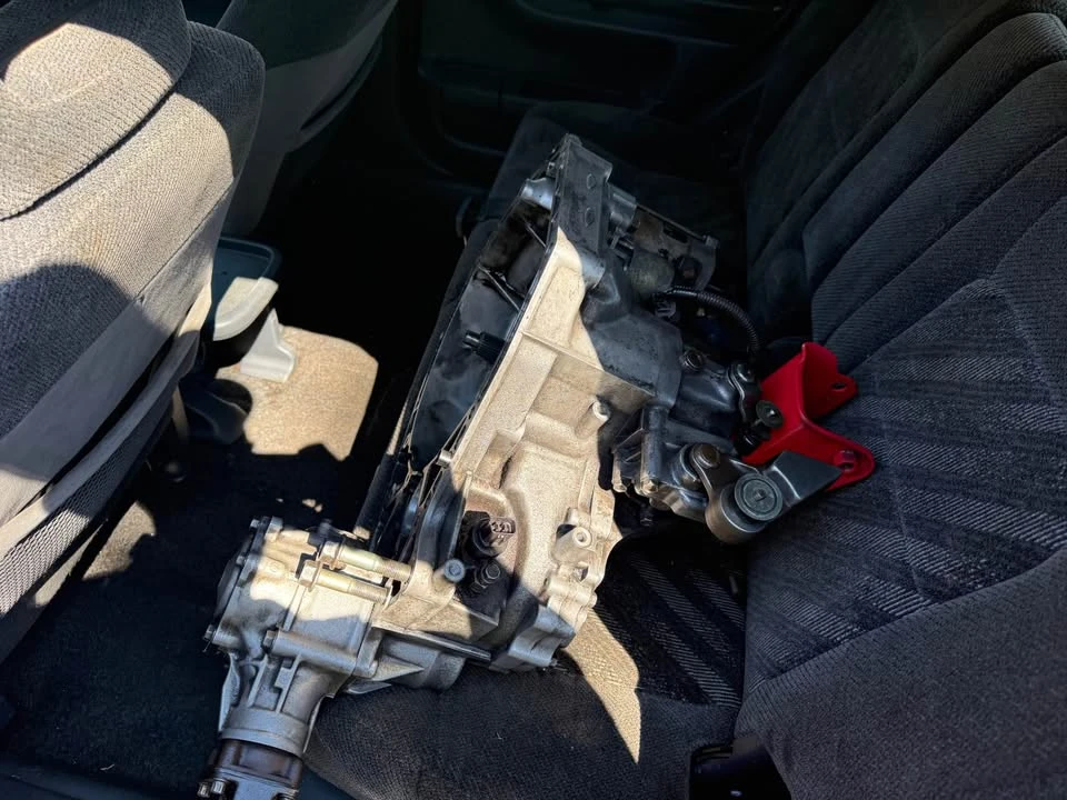2000 Honda CR-V 1st Gen - Image 3 of 7