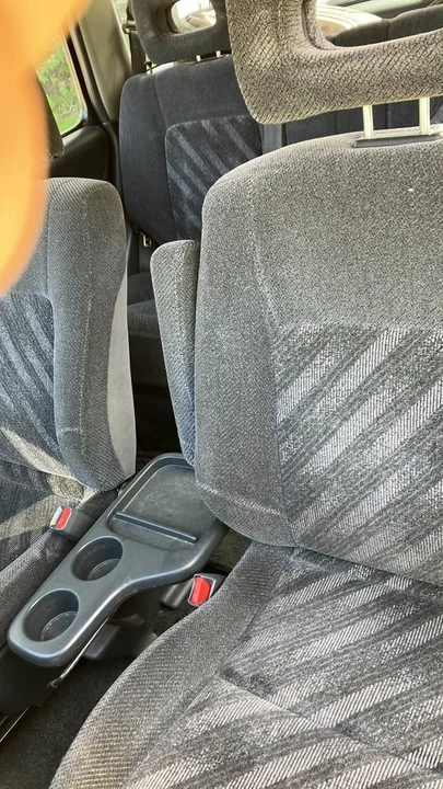 2000 Honda CR-V 1st Gen - Image 3 of 7