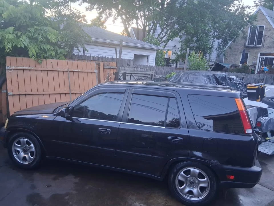2000 Honda CR-V 1st Gen - Image 3 of 4