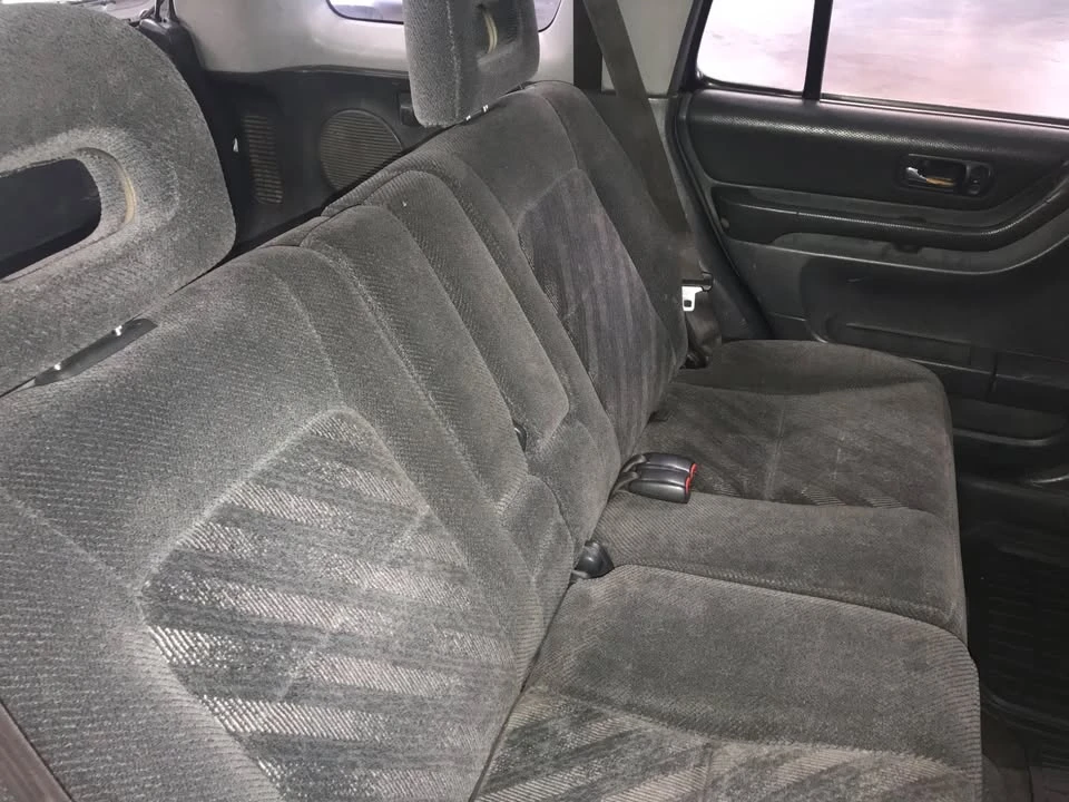 2000 Honda CR-V 1st Gen - Image 8 of 10