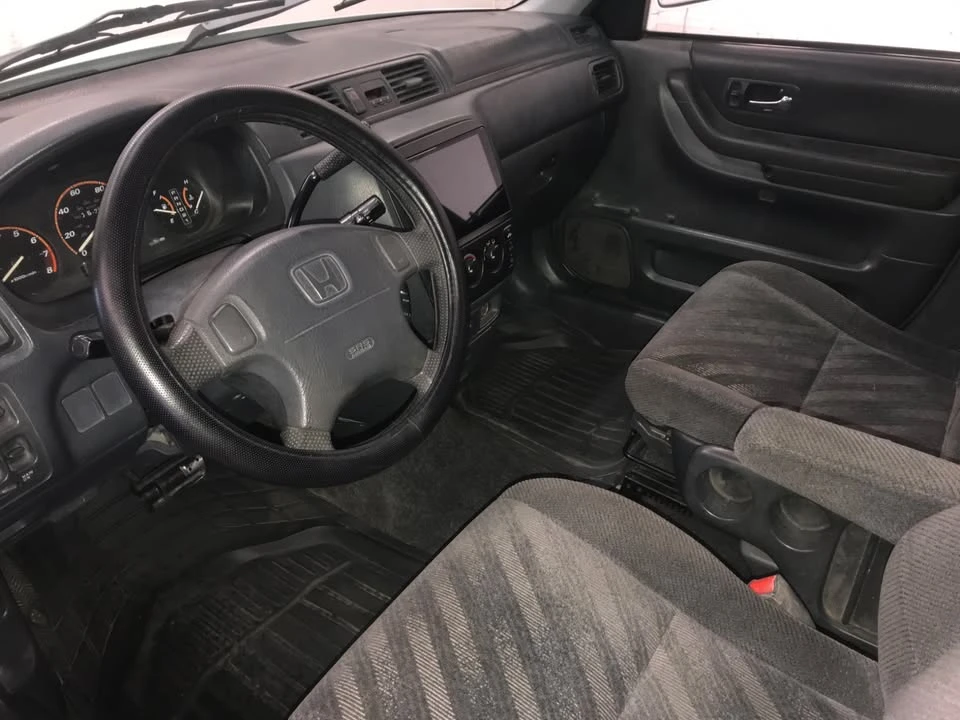 2000 Honda CR-V 1st Gen - Image 5 of 10