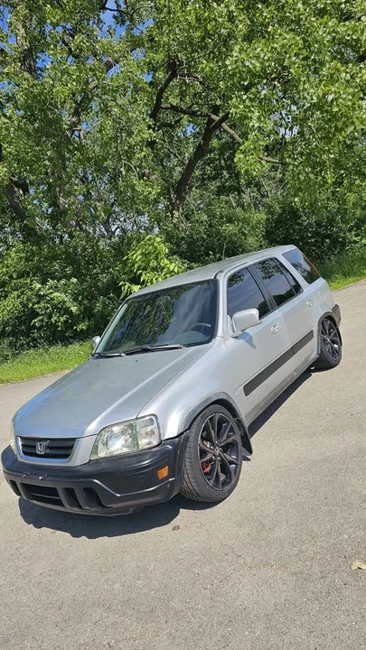 2000 Honda CR-V 1st Gen - Image 5 of 14