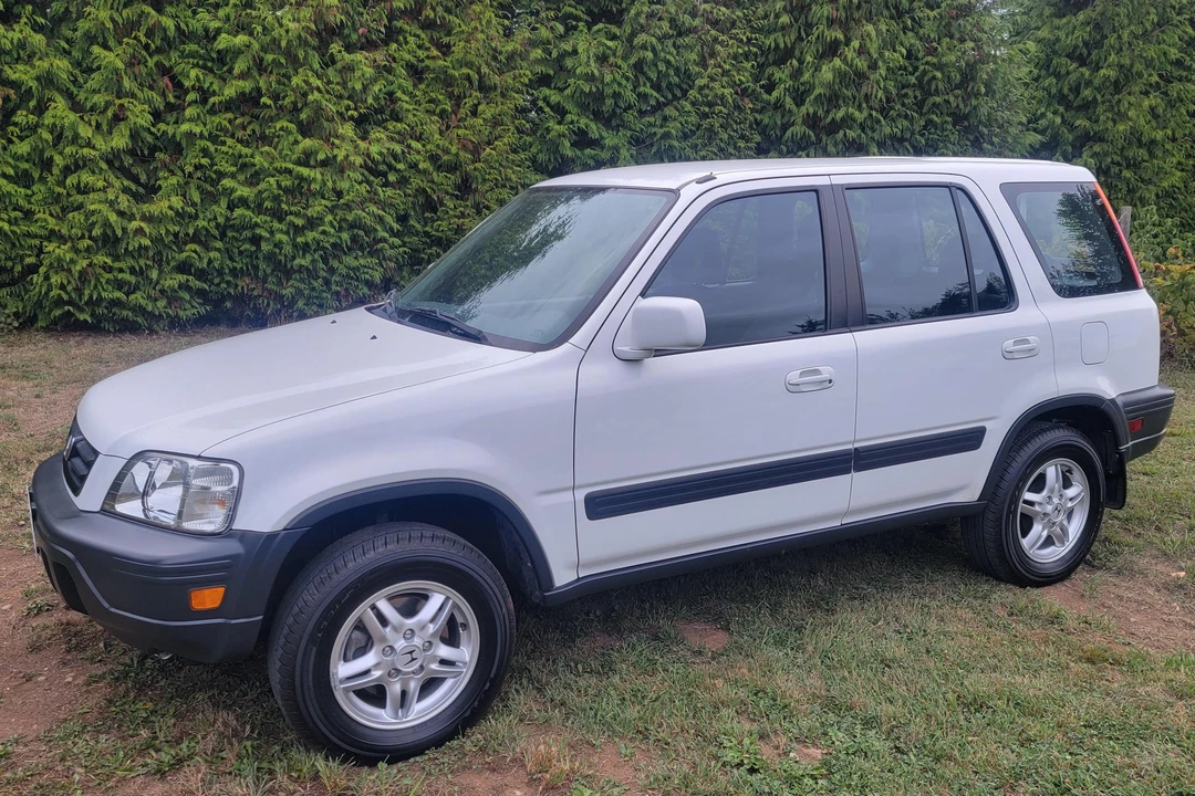 2000 Honda CR-V 1st Gen - Image 9 of 31