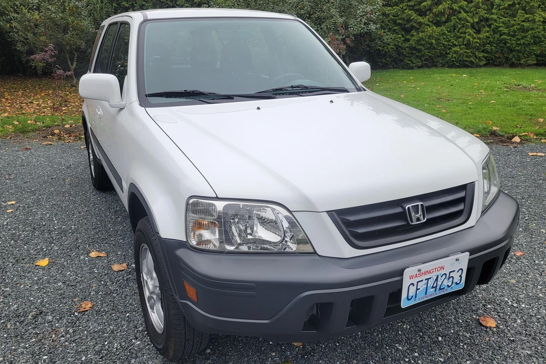 2000 Honda CR-V 1st Gen - Image 25 of 31