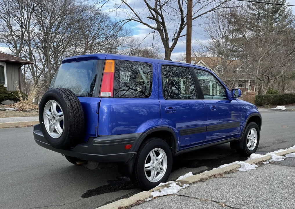 2000 Honda CR-V 1st Gen - Image 4 of 31
