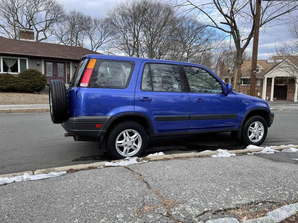 2000 Honda CR-V 1st Gen - Image 13 of 31
