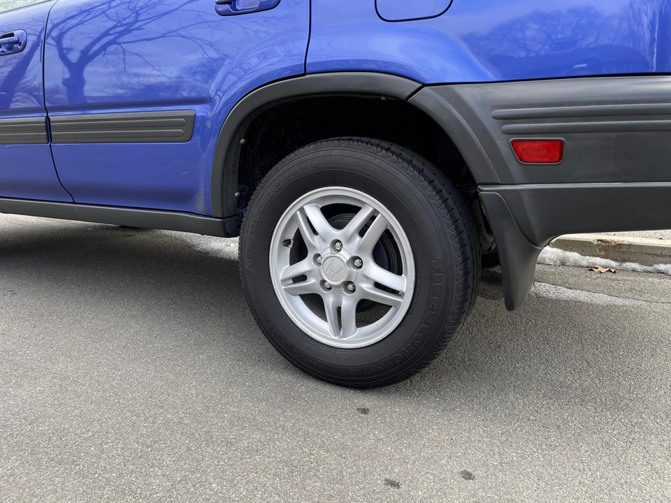 2000 Honda CR-V 1st Gen - Image 23 of 31