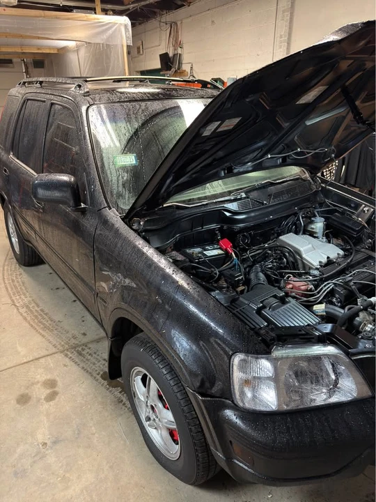 2000 Honda CR-V 1st Gen - Image 7 of 11