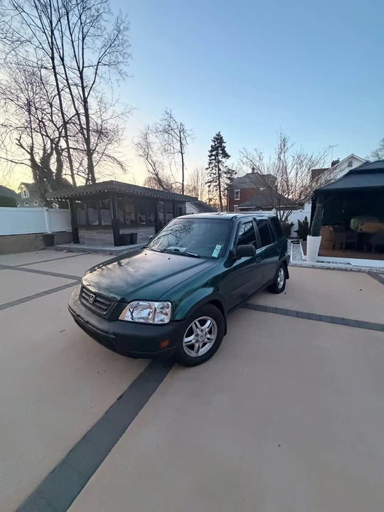 2000 Honda CR-V 1st Gen - Image 3 of 10