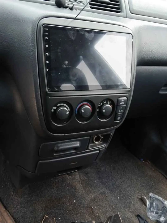 2000 Honda CR-V 1st Gen - Image 8 of 8