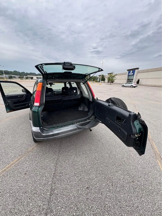 2000 Honda CR-V 1st Gen - Image 12 of 17