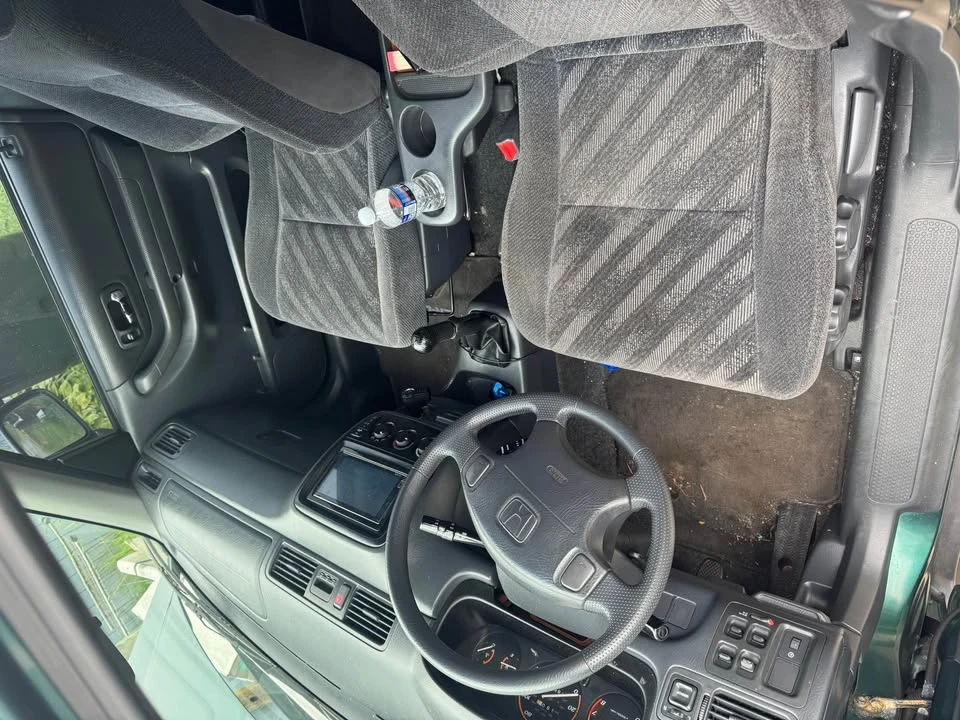 2000 Honda CR-V 1st Gen - Image 7 of 9