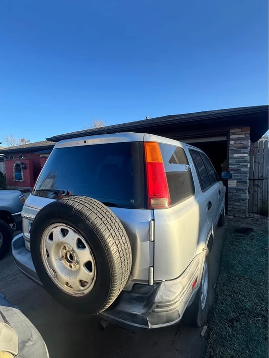 2000 Honda CR-V 1st Gen - Image 2 of 6