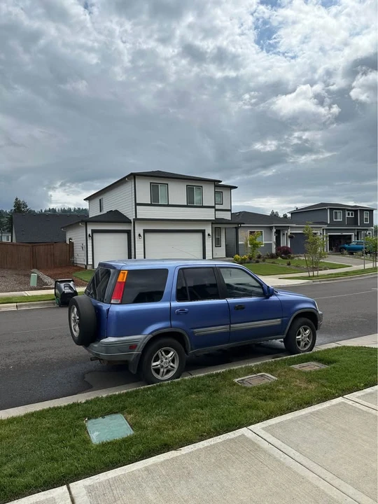 2000 Honda CR-V 1st Gen - Image 3 of 7