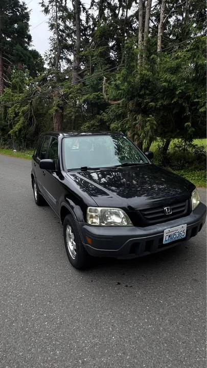 2000 Honda CR-V 1st Gen - Image 2 of 11