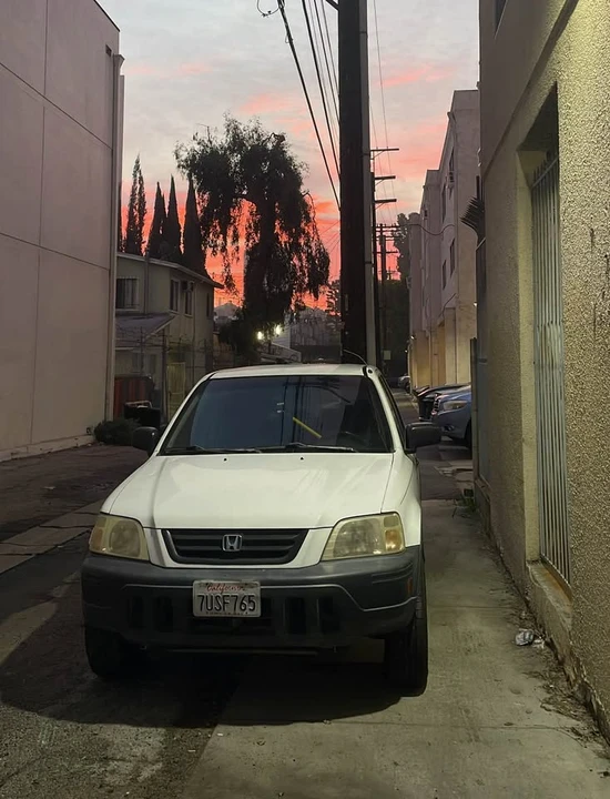 2000 Honda CR-V 1st Gen - Image 3 of 4