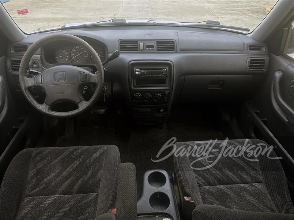 2000 Honda CR-V 1st Gen - Image 4 of 4
