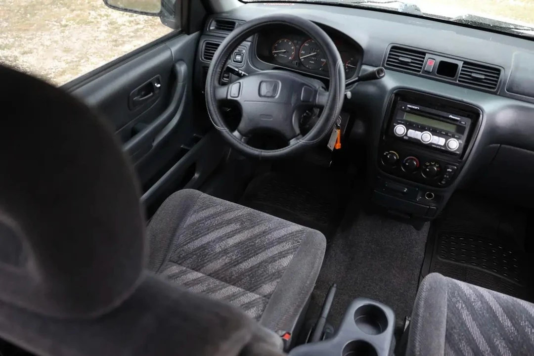 2000 Honda CR-V 1st Gen - Image 20 of 21