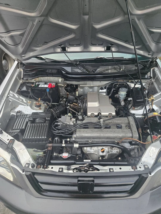 2000 Honda CR-V 1st Gen - Image 9 of 13
