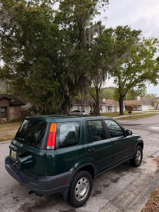 2000 Honda CR-V 1st Gen - Image 4 of 8